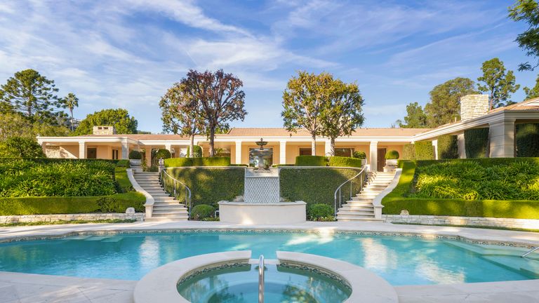 Johnny Carson’s Former Bel-Air Estate Lists for $40 Million