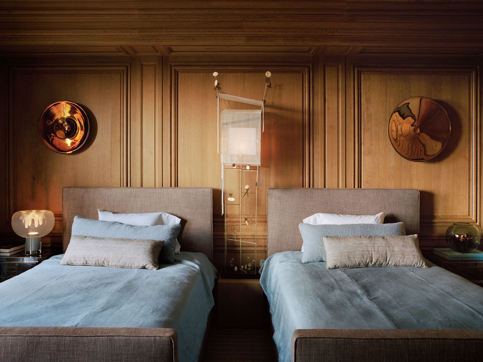 Art Deco Elegance Finds New Expression in a Revived Manhattan Apartment