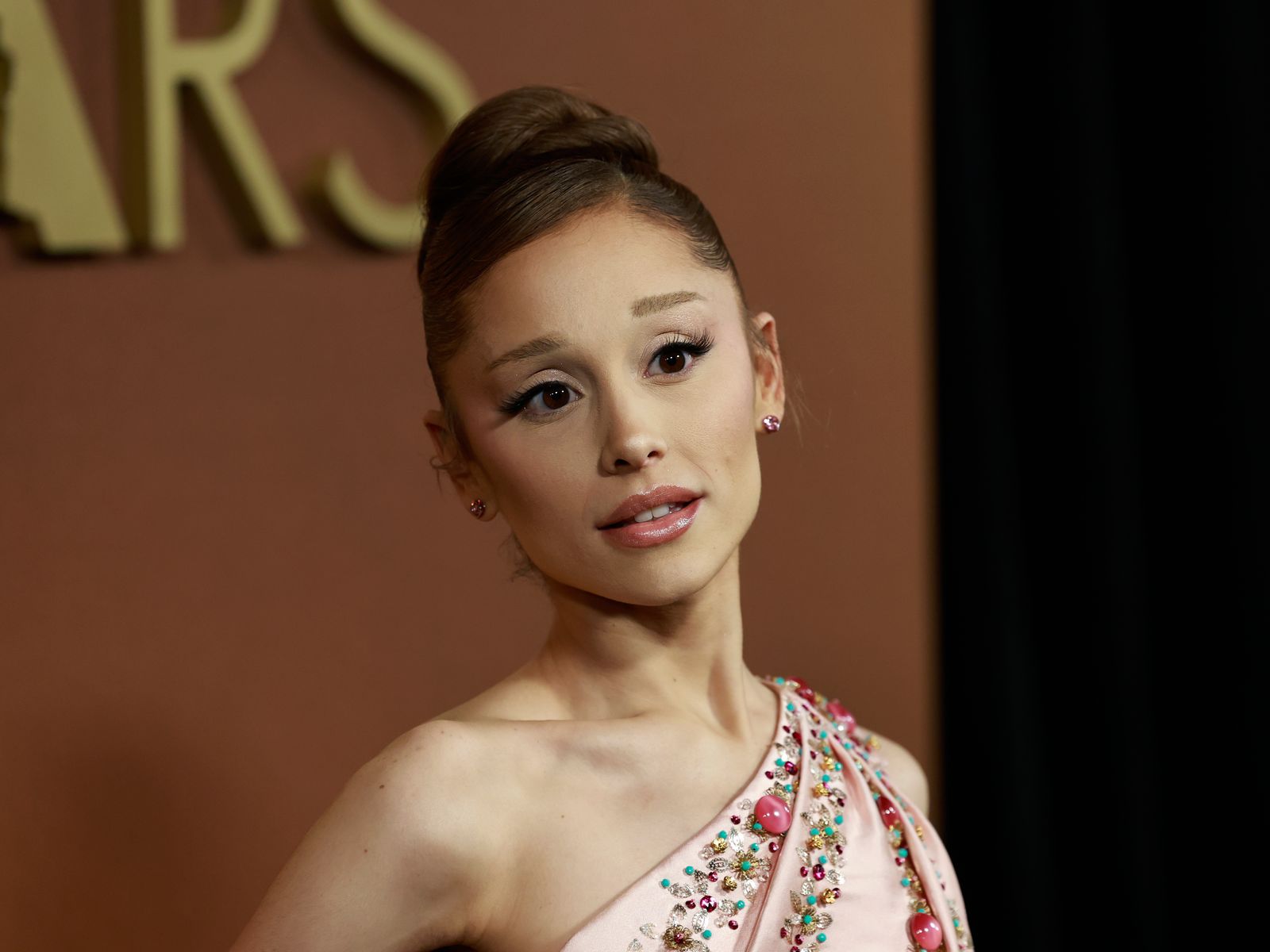 Let’s Explore Ariana Grande’s Houses Through the Years