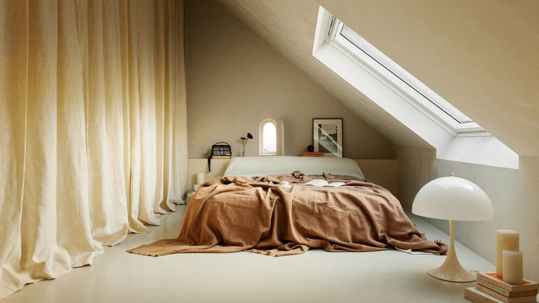 This 323-Square-Foot Paris Apartment Is a “Cream-Colored Envelope” with Touch of Rock ‘n’ Roll