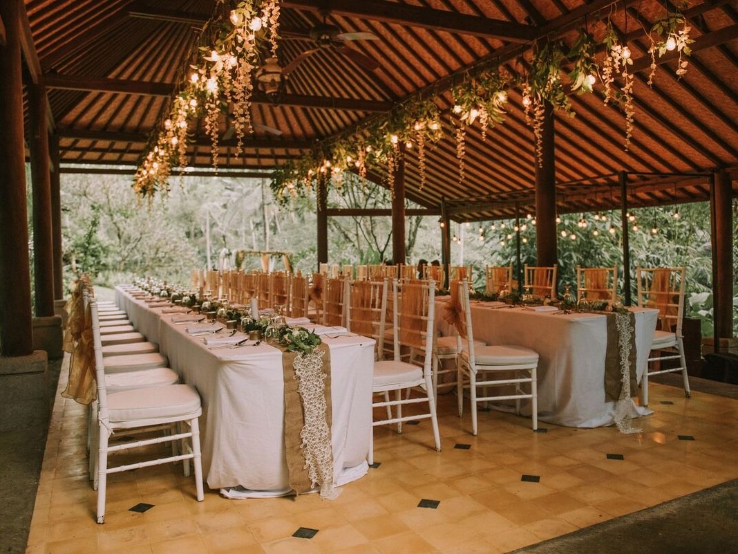 19 Scenic Airbnb Wedding Venues for a Reception to Remember
