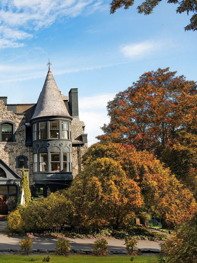 The Best Hotels in Upstate New York and the Northeast for Peak Leaf Peeping