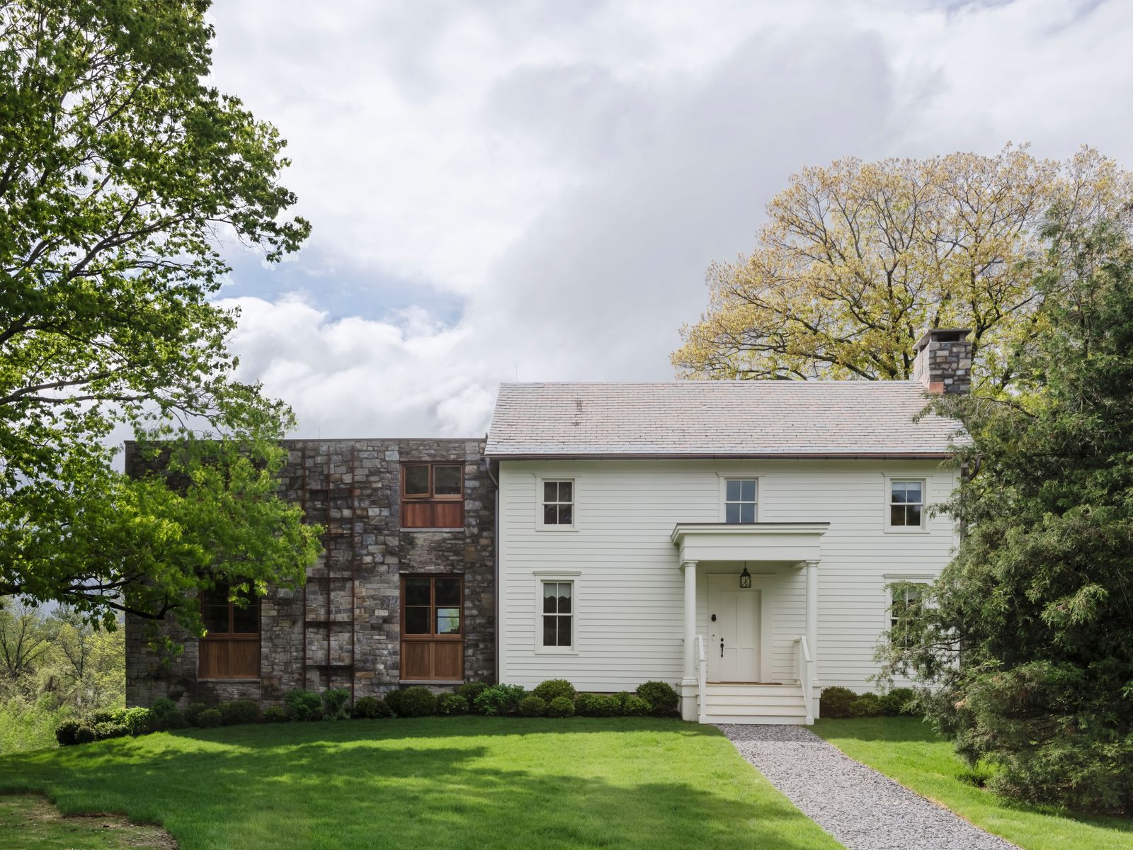 Inside a Hudson Valley Farmhouse Where the Addition Was Designed to Disappear